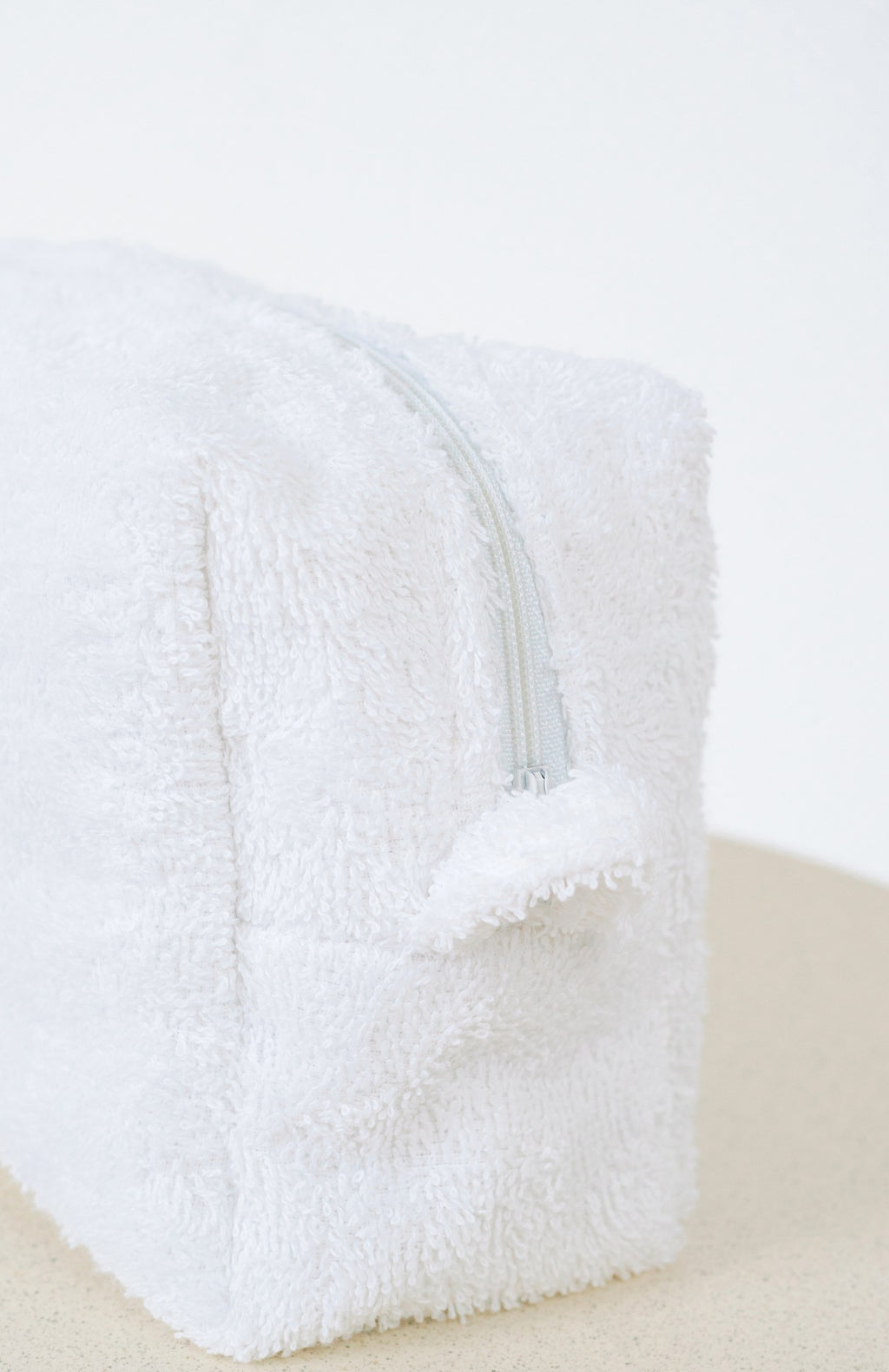 Beauty case Teddy White – trusă de make-up